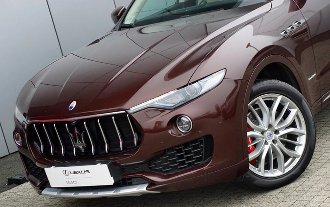 Maserati Levante cena 184900 przebieg: 209500, rok produkcji 2017 z Nowe małe 326